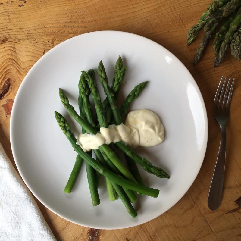 Asparagus with mustard crème fraîche - The KitchenMaid